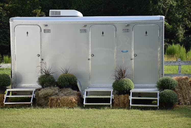 Elegant Johns - exterior view of luxury portable restroom trailer in Mooresville, North Carolina