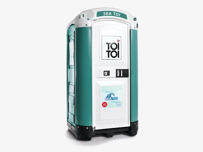 TOI TOI USA - exterior view of luxury portable restroom trailer in Concord, North Carolina